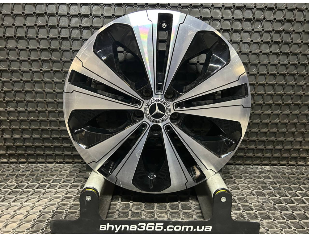 ДИСКИ БУ MERCEDES A2934011300 R19 7.5J PCD 5X112 ET32 DIA66.6 BKF