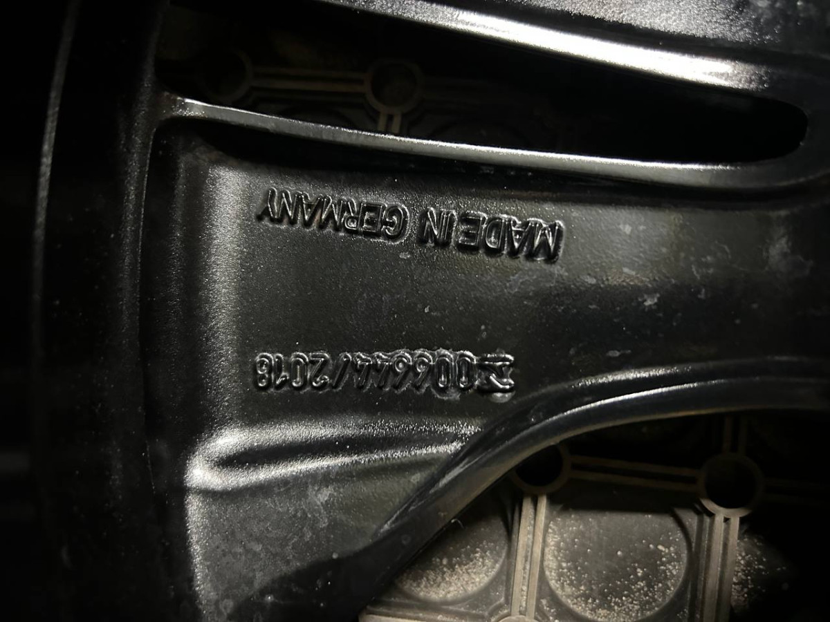 ДИСКИ БУ MERCEDES A2934010200 R19 8J PCD 5X112 ET34 DIA66.6 BKF