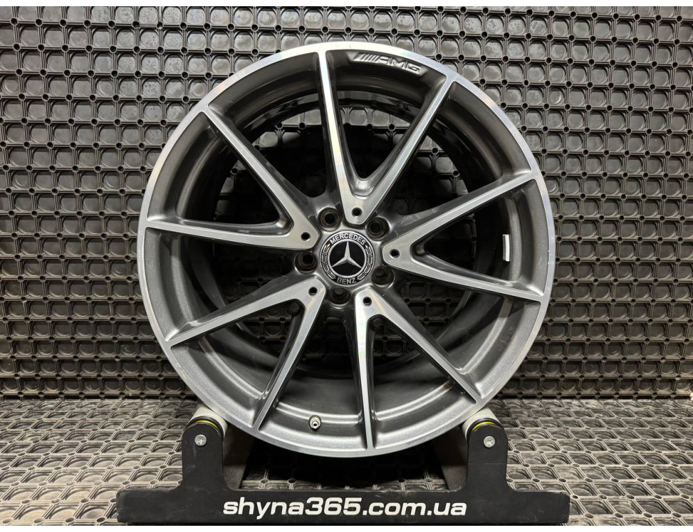 ДИСКИ БУ MERCEDES AMG A2134012600 R19 9.5J PCD 5X112 ET25 DIA66.6 GMF