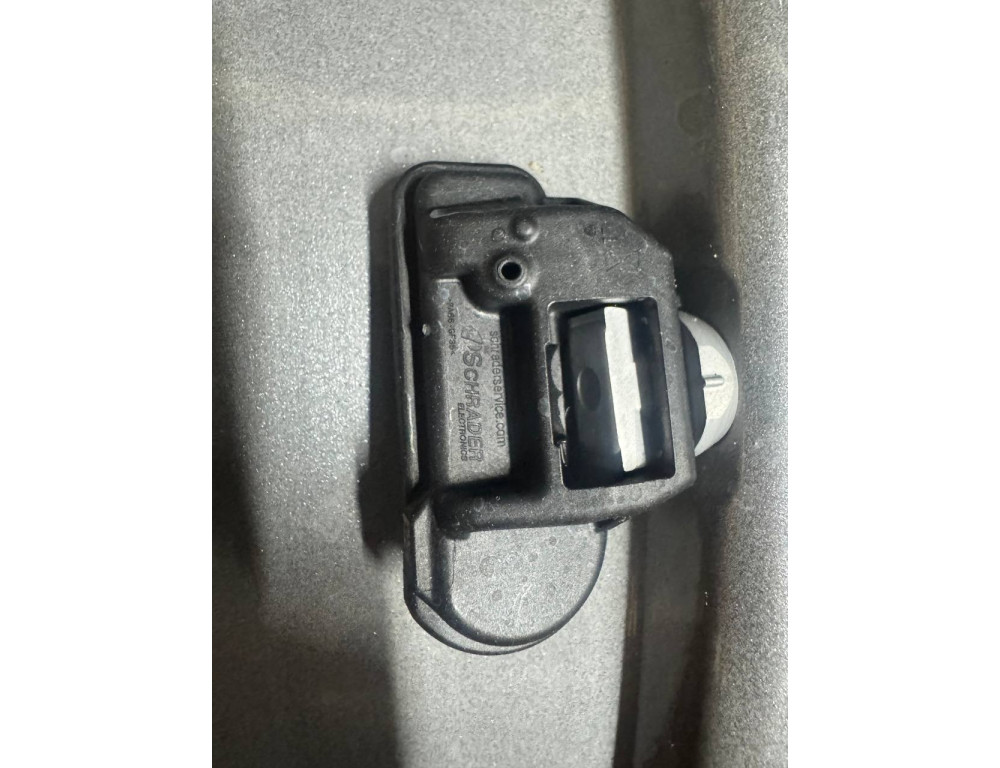 ДИСКИ БУ MERCEDES AMG A2054016200 R19 9J PCD 5X112 ET25 DIA66.6 GMF