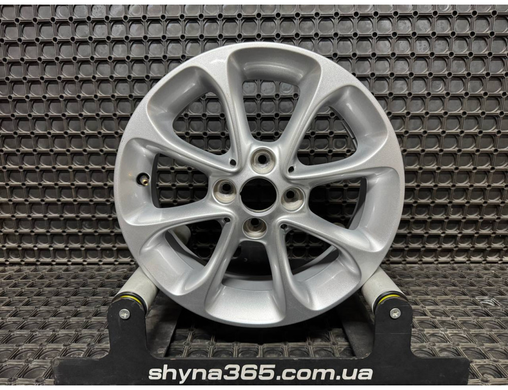 ДИСКИ БУ SMART A4534014000 R15 5.5J PCD 4X100 ET42 DIA60.1 S