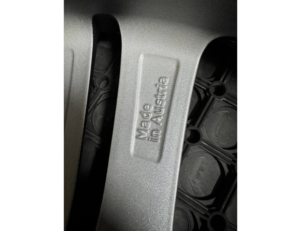 ДИСКИ БУ MERCEDES A1674012500 R20 8.5J PCD 5X112 ET42 DIA66.6 GMF