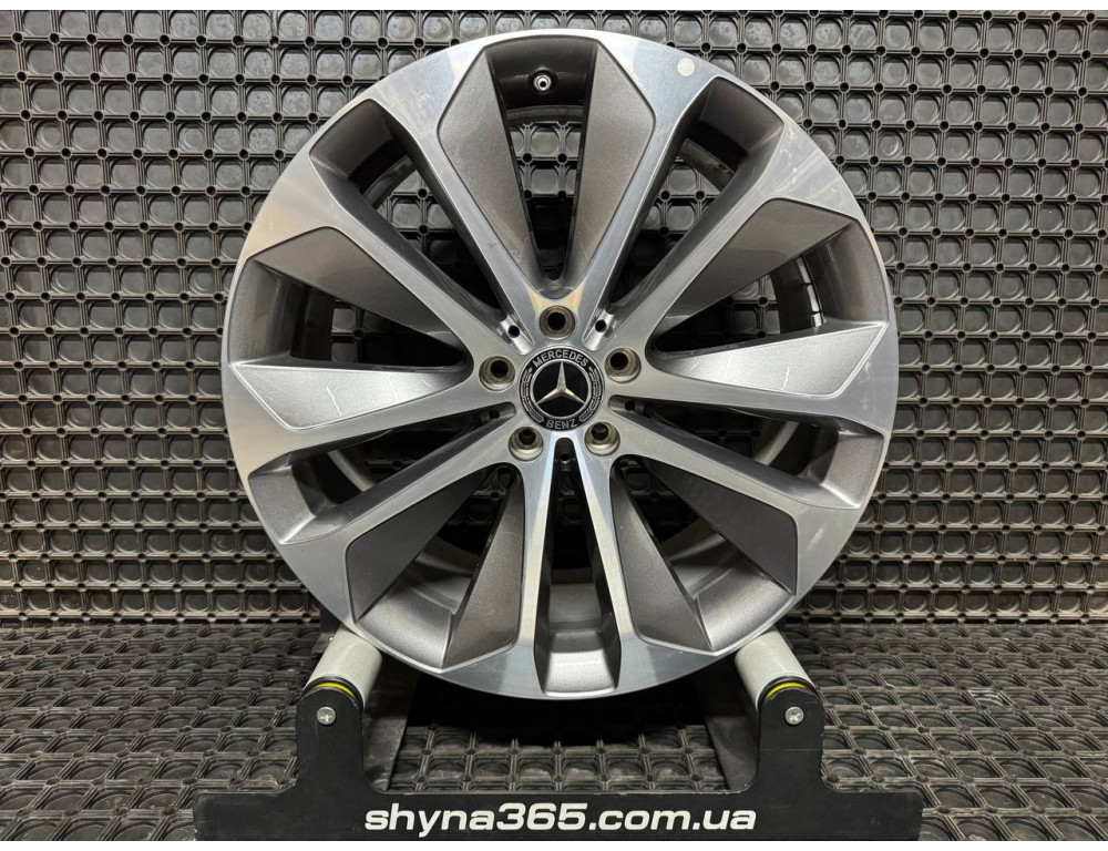 ДИСКИ БУ MERCEDES A1674010800 R20 8.5J PCD 5X112 ET42 DIA66.6 GMF