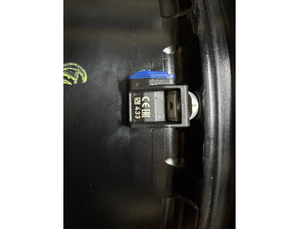 ДИСКИ БУ MERCEDES A2064014800 R18 8.5J PCD 5X112 ET52 DIA66.6 BKF