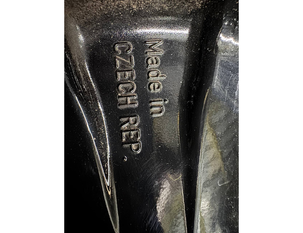 ДИСКИ БУ MERCEDES A2064014800 R18 8.5J PCD 5X112 ET52 DIA66.6 BKF