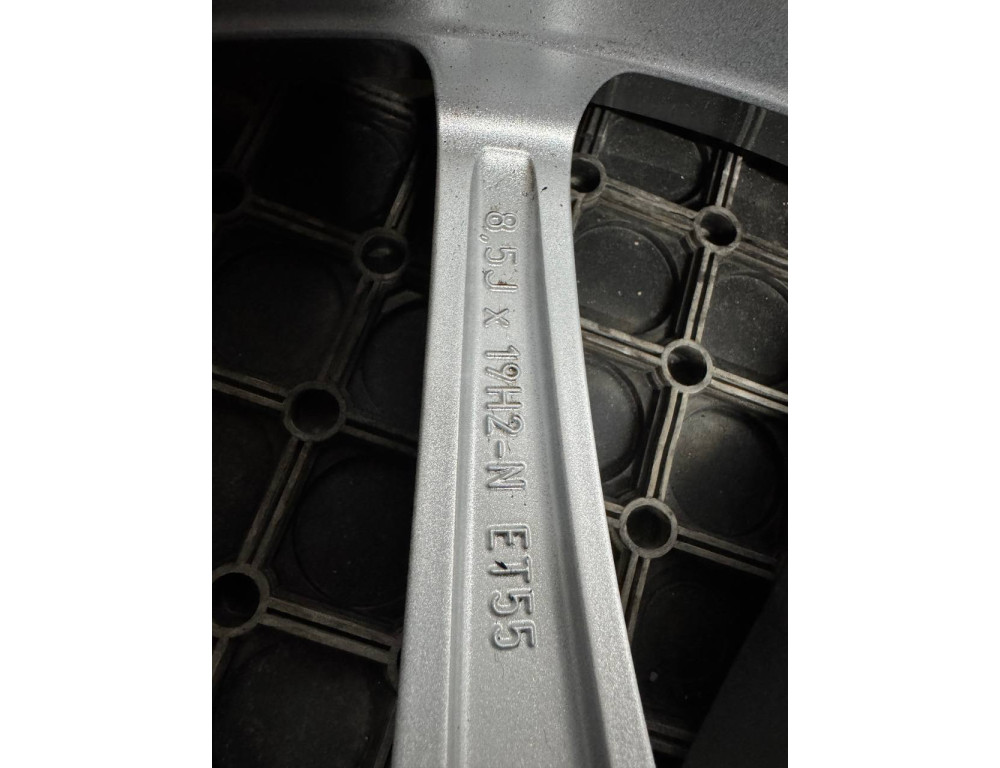 ДИСКИ БУ MERCEDES A1674010400 R19 8.5J PCD 5X112 ET55 DIA66.6 S