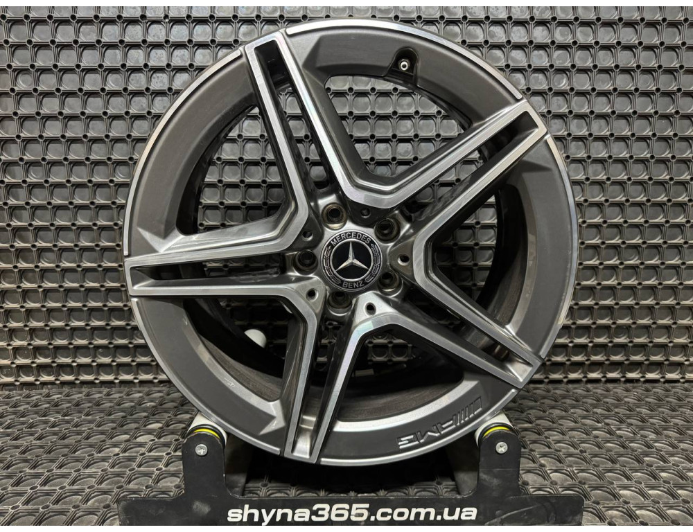 ДИСКИ БУ MERCEDES AMG A2574011500 R19 8J PCD 5X112 ET33 DIA66.6 GMF