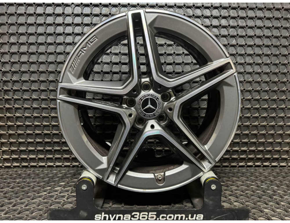 ДИСКИ БУ MERCEDES AMG A2574011500 R19 8J PCD 5X112 ET33 DIA66.6 GMF