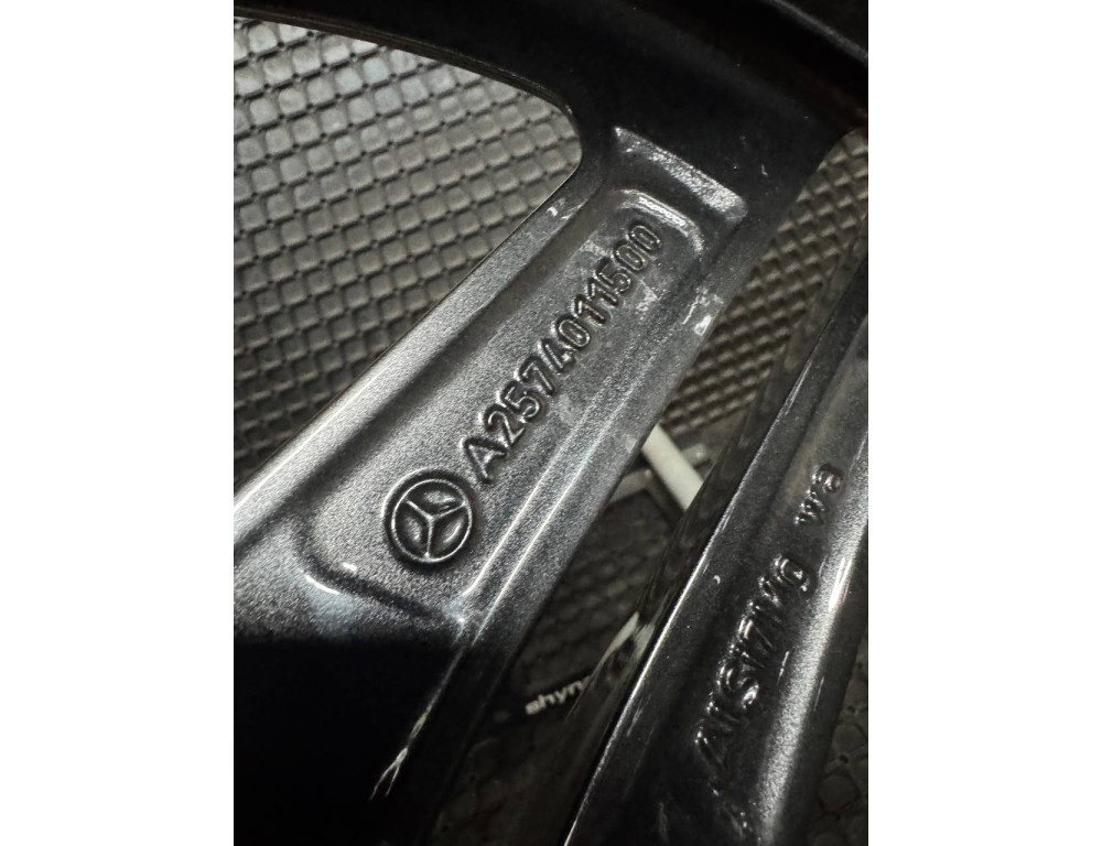 ДИСКИ БУ MERCEDES AMG A2574011500 R19 8J PCD 5X112 ET33 DIA66.6 GMF