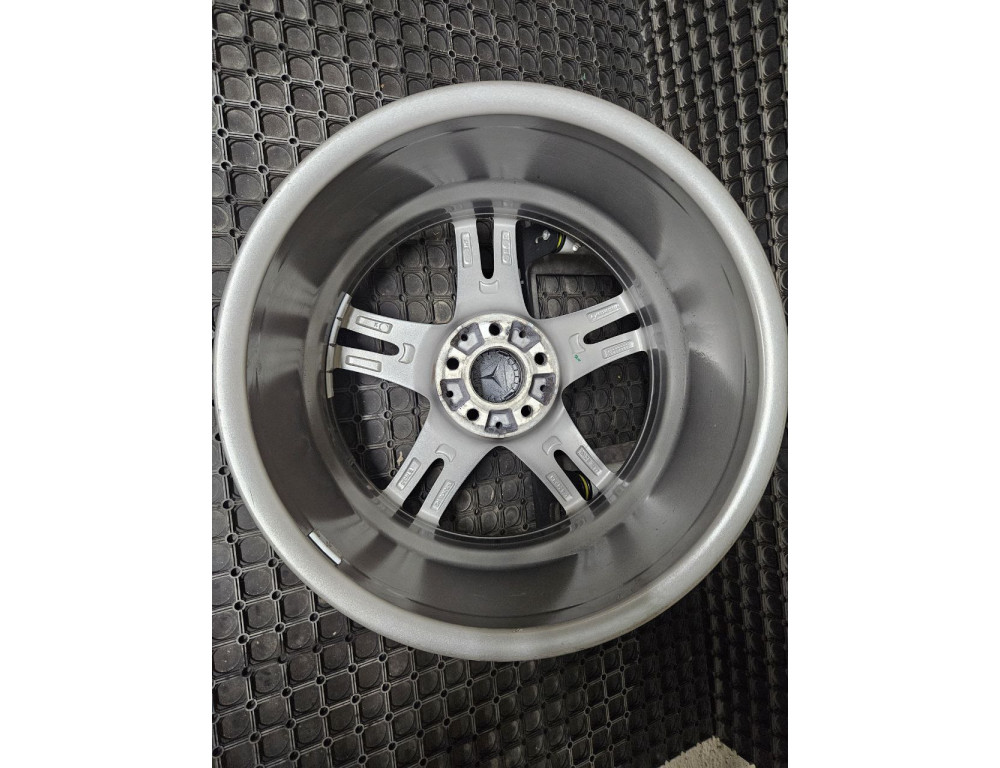 ДИСКИ БУ MERCEDES A2224012000 R18 9.5J PCD 5X112 ET43.5 DIA66.6 GMF