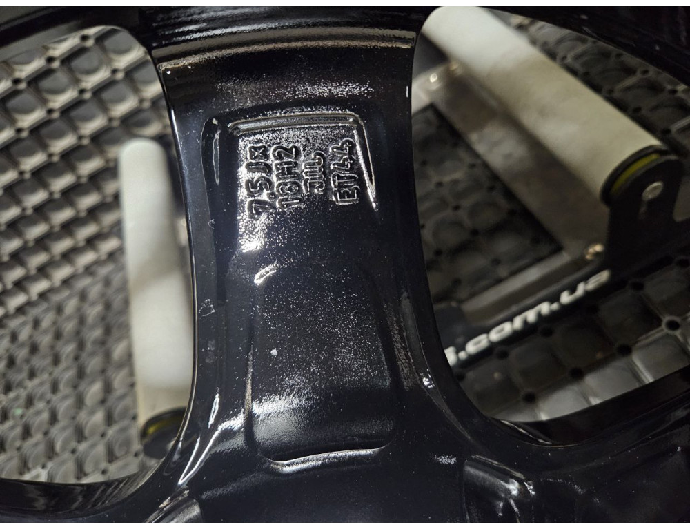 ДИСКИ БУ MERCEDES A2054014600 R18 7.5J PCD 5X112 ET44 DIA66.6 BKF