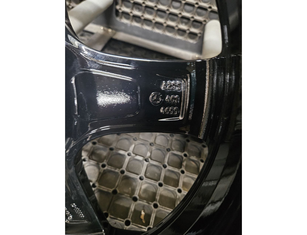 ДИСКИ БУ MERCEDES A2054014600 R18 7.5J PCD 5X112 ET44 DIA66.6 BKF