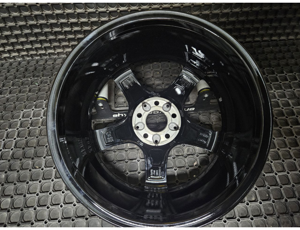 ДИСКИ БУ MERCEDES A2054014700 R18 8.5J PCD 5X112 ET56 DIA66.6 BKF