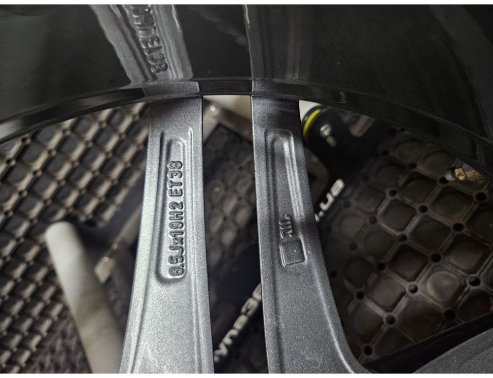 ДИСКИ БУ MERCEDES AMG A2054011900 R19 8.5J PCD 5X112 ET38 DIA66.6 GMF