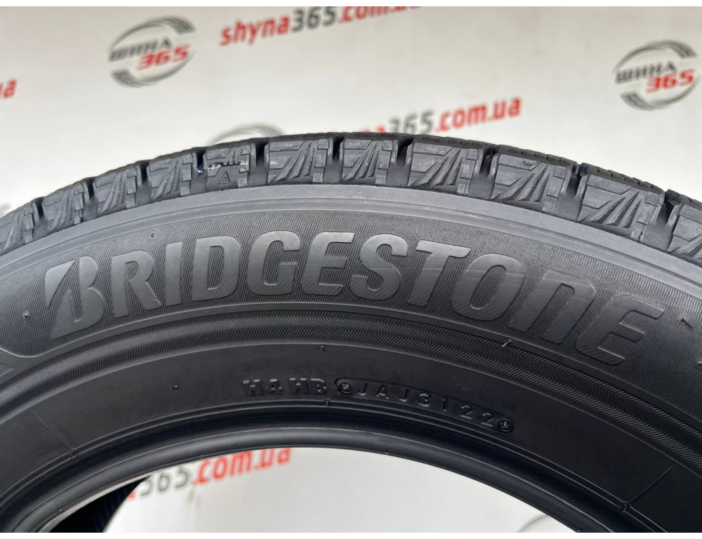 215/65 R16 BRIDGESTONE BLIZZAK VRX3 5mm