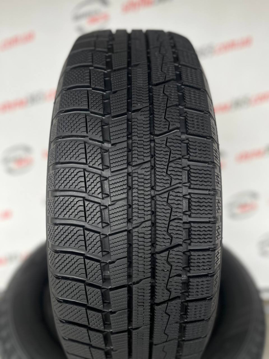 215/60 R17 TOYO WINTER TRANPATH TX 8mm