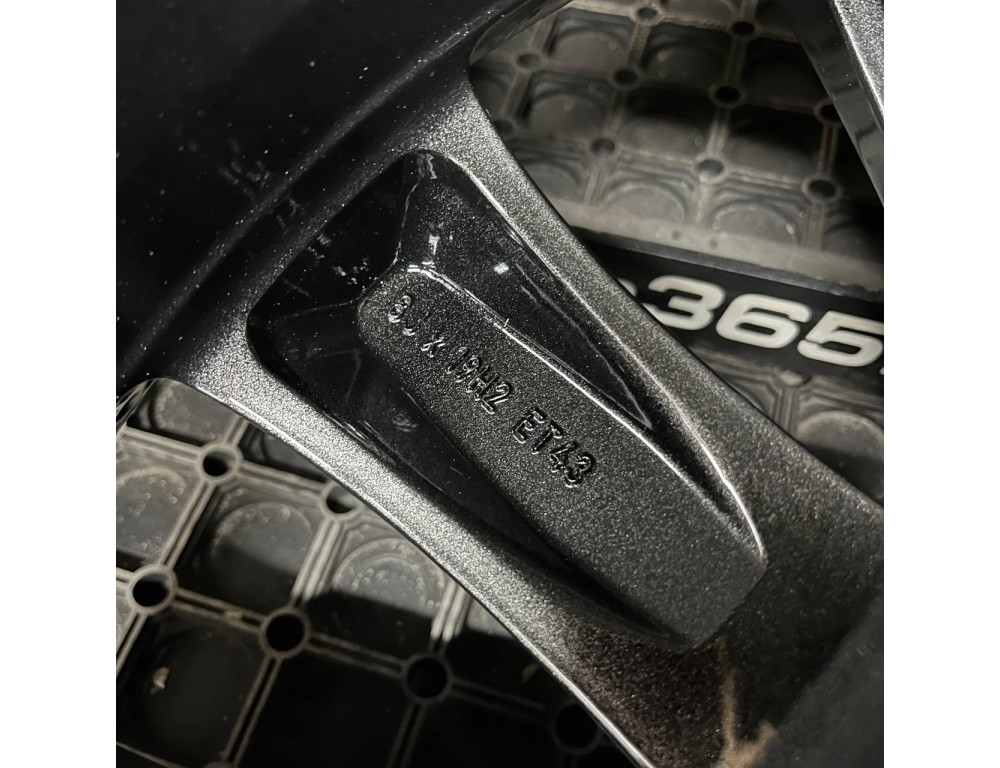 ДИСКИ БУ MERCEDES A2134010500 R19 8J PCD 5X112 ET43 DIA66.6 GMF