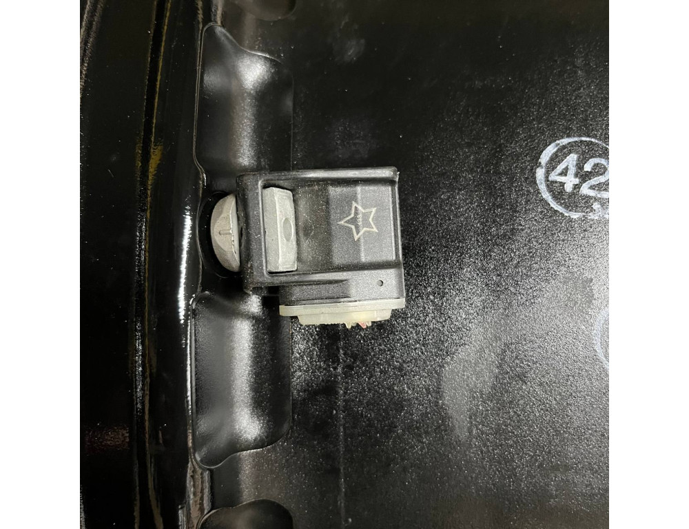 ДИСКИ БУ MERCEDES AMG A2134013800 R19 8J PCD 5X112 ET20 DIA66.6 BKF