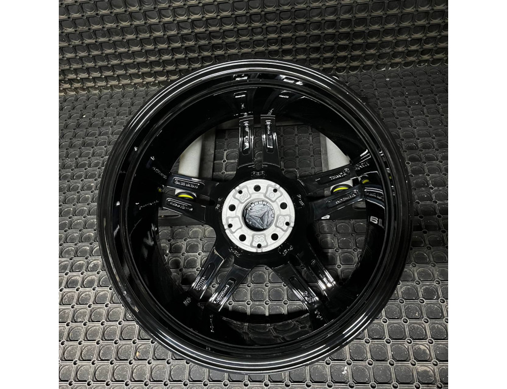 ДИСКИ БУ MERCEDES AMG A2134012000 R19 8J PCD 5X112 ET43 DIA66.6 BKF