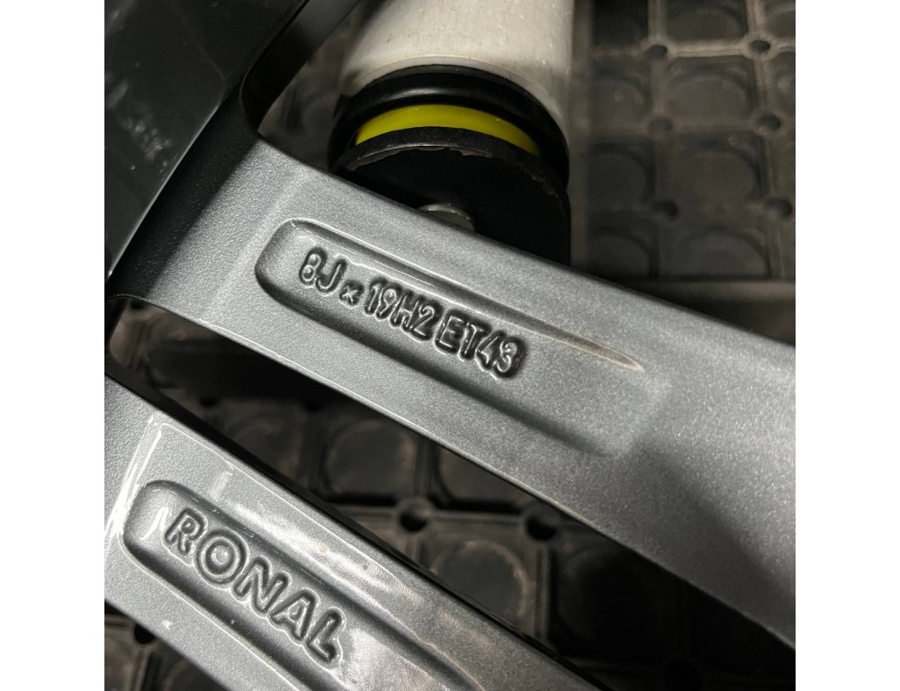 ДИСКИ БУ MERCEDES AMG A2134012000 R19 8J PCD 5X112 ET43 DIA66.6 GMF