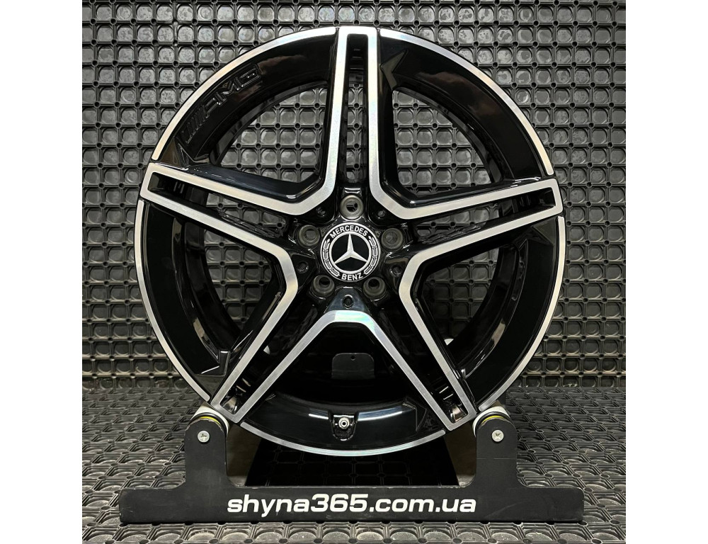ДИСКИ БУ MERCEDES AMG A2574011500 R19 8J PCD 5X112 ET33 DIA66.6 BKF