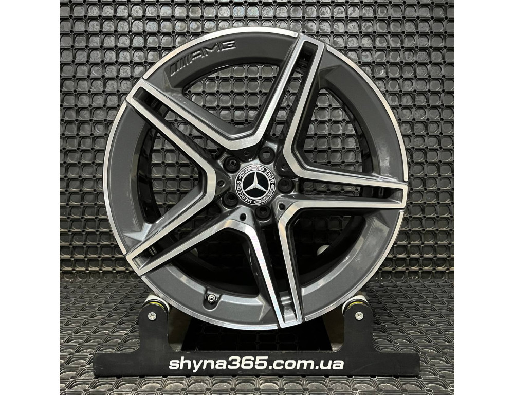 ДИСКИ БУ MERCEDES AMG A2574013000 R19 8J PCD 5X112 ET10 DIA66.6 GMF