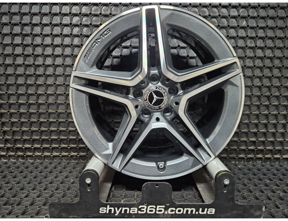 ДИСКИ БУ MERCEDES AMG A2134016400 R18 8J PCD 5X112 ET49 DIA66.6 GMF