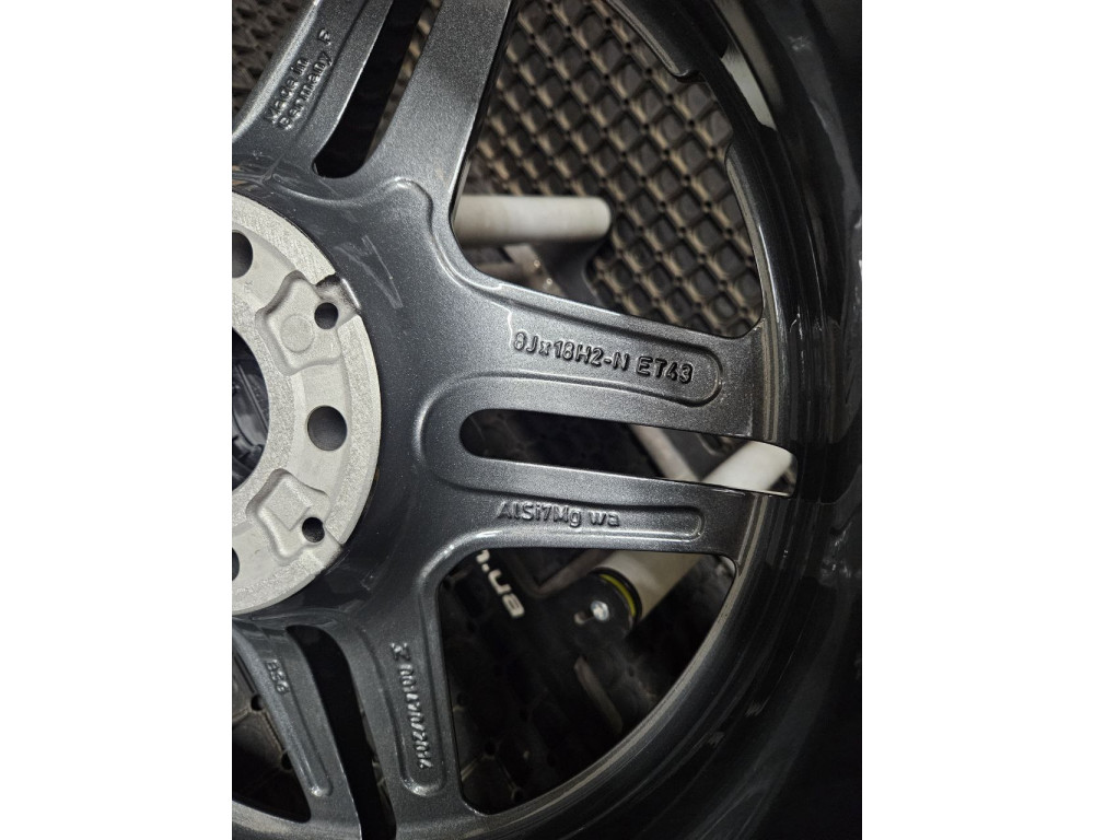 ДИСКИ БУ MERCEDES AMG A2134016300 R18 8J PCD 5X112 ET43 DIA66.6 GMF
