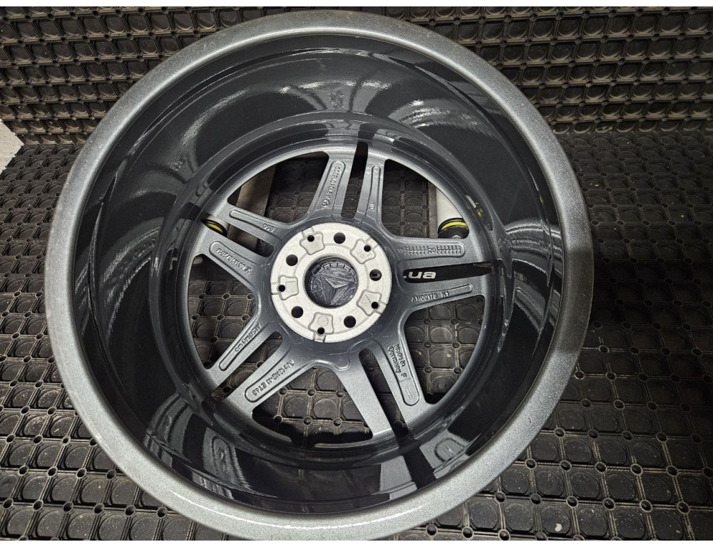 ДИСКИ БУ MERCEDES AMG A2134016300 R18 8J PCD 5X112 ET43 DIA66.6 GMF
