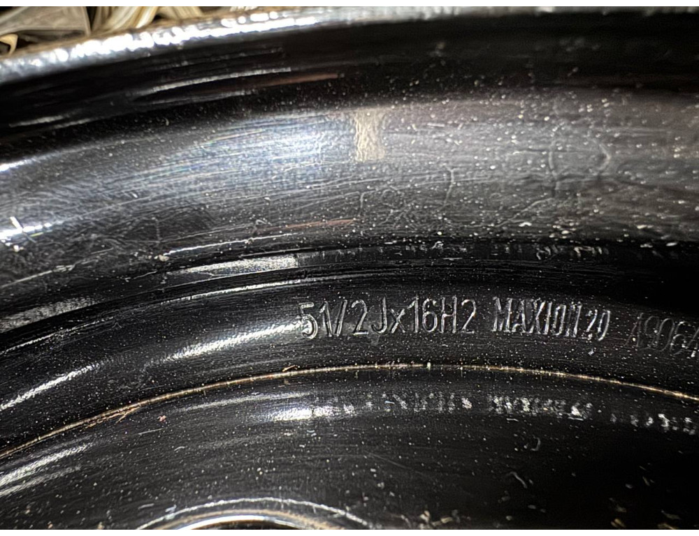 ДИСКИ СТАЛЕВІ БУ MERCEDES A9064013800 R16 5.5J PCD 6X205 ET117 DIA161 BK