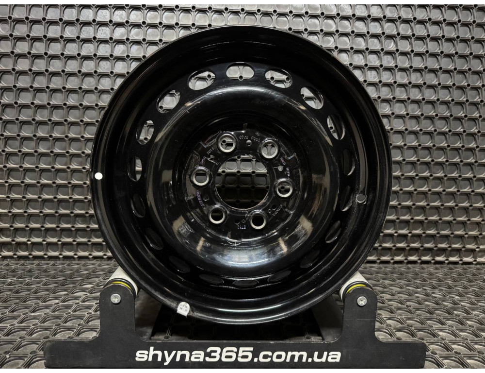 ДИСКИ СТАЛЕВІ БУ MERCEDES A9104011300 R16 6.5J PCD 6X130 ET62 DIA84.1 BK