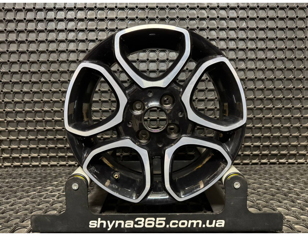 ДИСКИ БУ SMART A4534018500 R15 5J PCD 4X100 ET32 DIA60.1 BKF