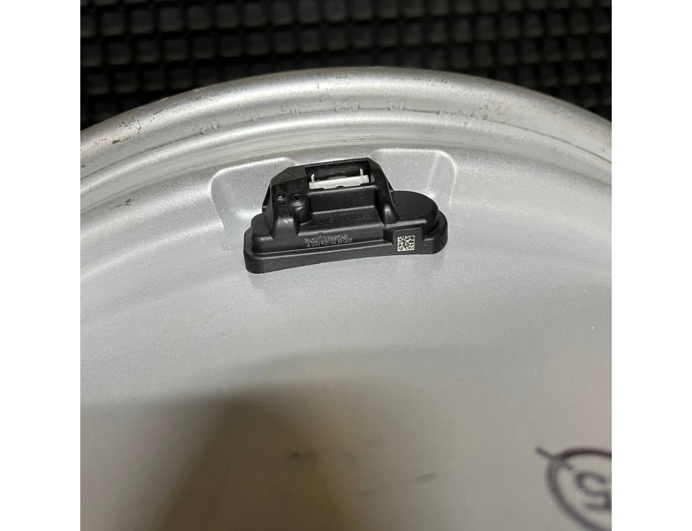 ДИСКИ БУ MERCEDES A2184010800 R18 8.5J PCD 5X112 ET34.5 DIA66.6 S