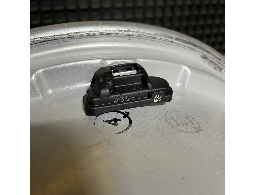 ДИСКИ БУ MERCEDES A1564011300 R18 7J PCD 5X112 ET46 DIA66.6 S