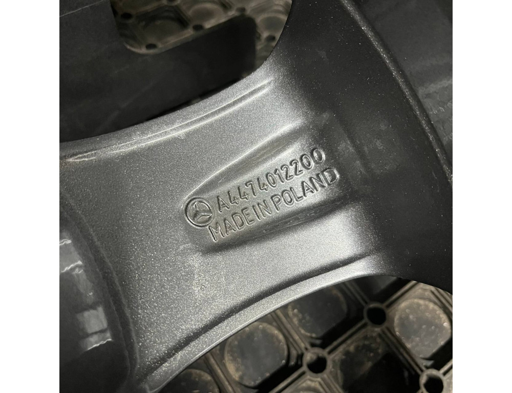 ДИСКИ ДЕМО* MERCEDES A4474012200 R17 7J PCD 5X112 ET51 DIA66.6 GR