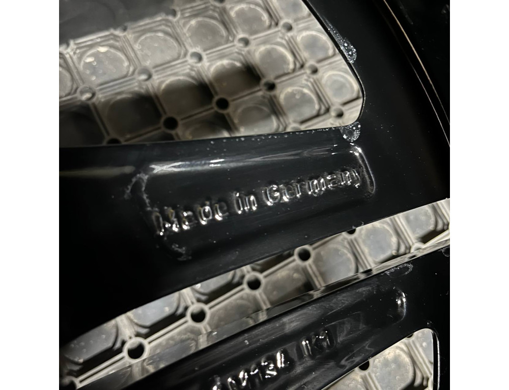 ДИСКИ ДЕМО MERCEDES AMG A2574013000 R19 8J PCD 5X112 ET10 DIA66.6 BKF