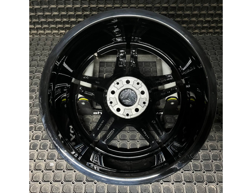 ДИСКИ ДЕМО MERCEDES AMG A2574013000 R19 8J PCD 5X112 ET10 DIA66.6 BKF