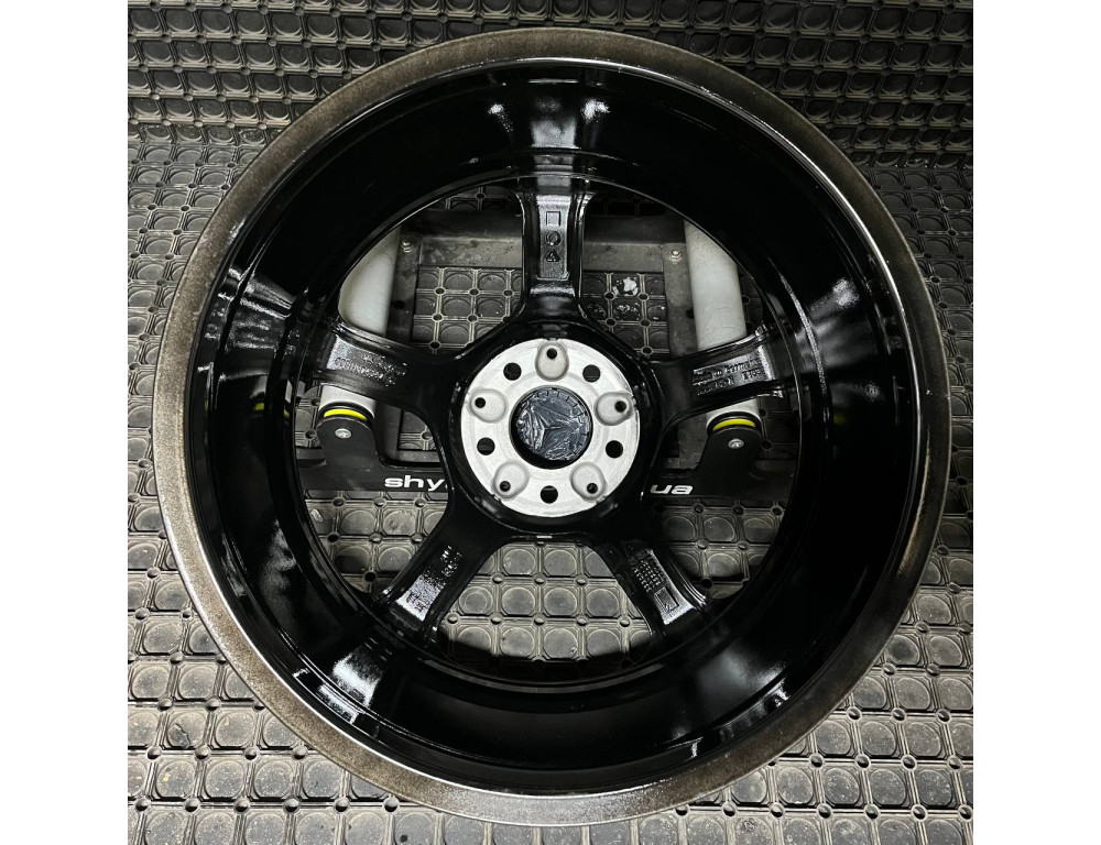 ДИСКИ ДЕМО* MERCEDES A2574011000 R19 8J PCD 5X112 ET33 DIA66.6 BKF