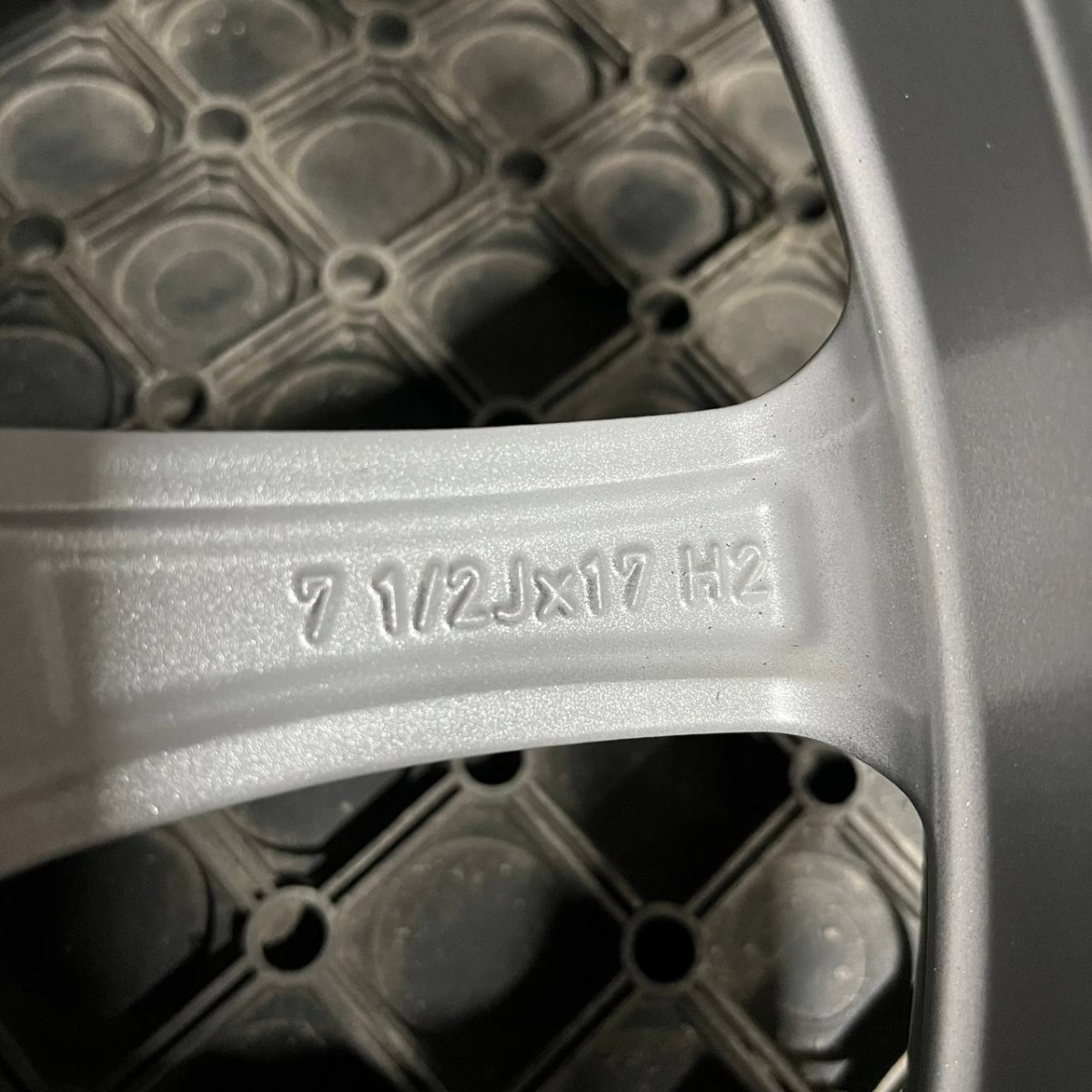 ДИСКИ ДЕМО BMW 6868217 R17 7.5J PCD 5X112 ET27 DIA66.6 S