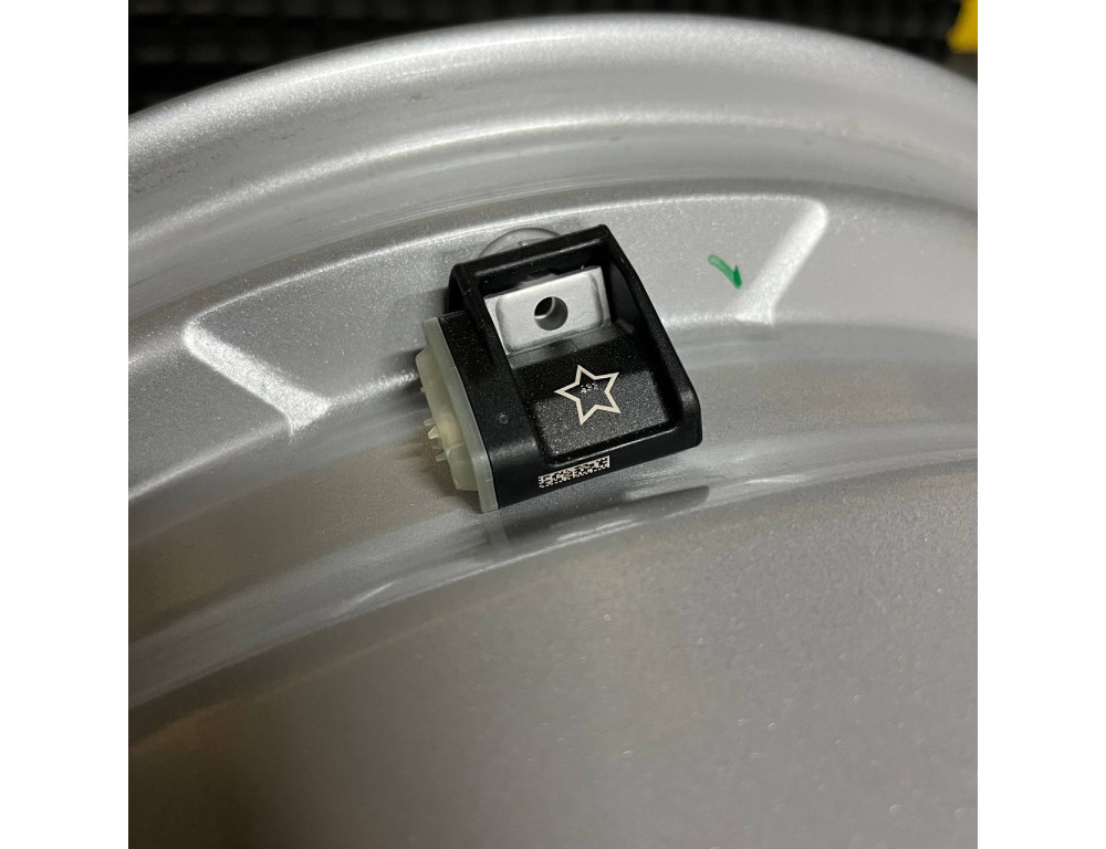 ДИСКИ ДЕМО BMW 6868217 R17 7.5J PCD 5X112 ET27 DIA66.6 S