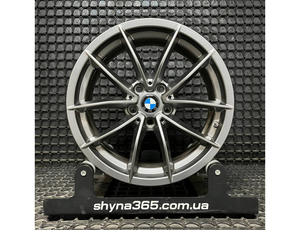 ДИСКИ ДЕМО BMW 6886152 R17 8.5J PCD 5X112 ET24 DIA66.6 GR