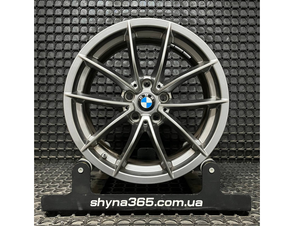 ДИСКИ ДЕМО BMW 6886152 R17 8.5J PCD 5X112 ET24 DIA66.6 GR