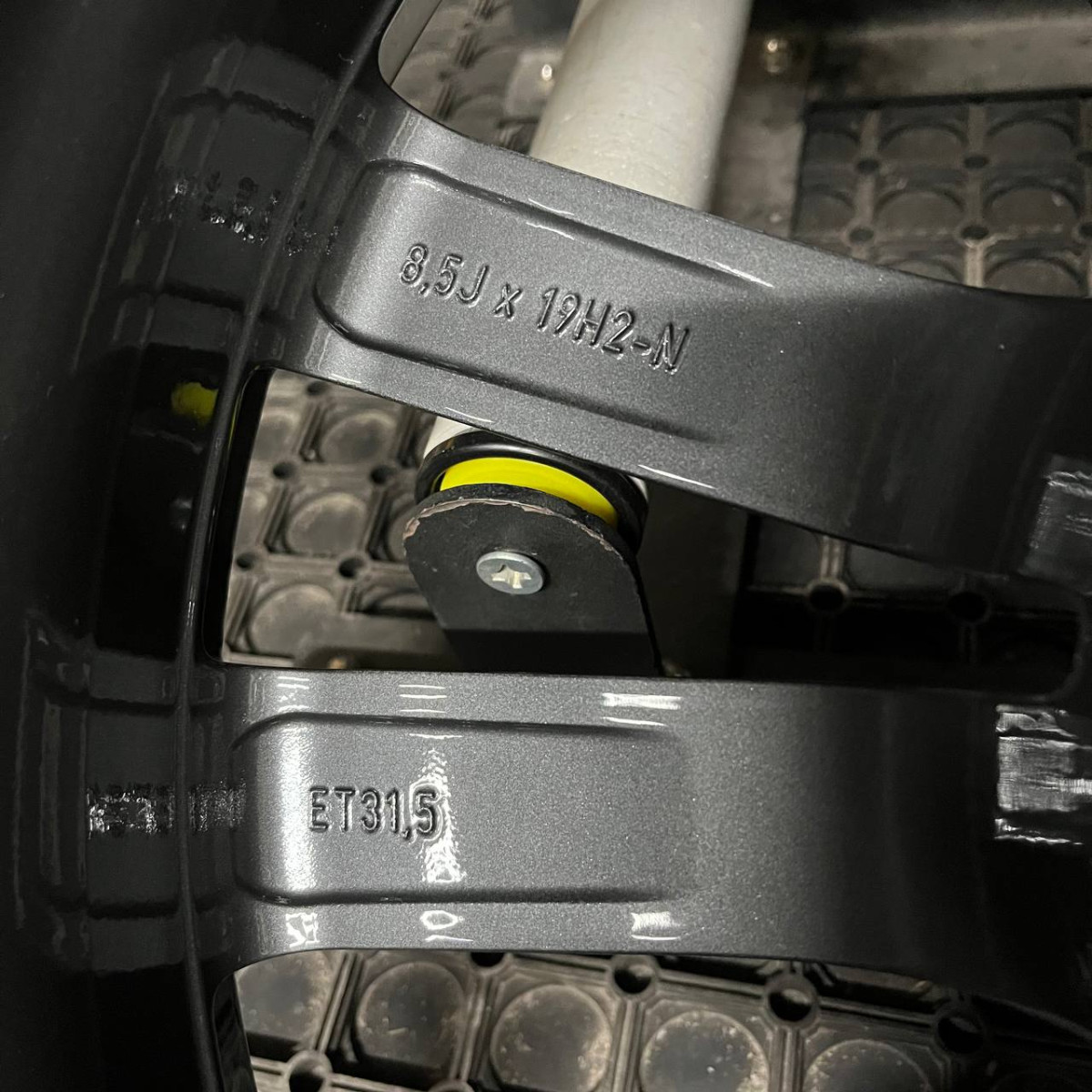 ДИСКИ ДЕМО* MERCEDES A2234013100 R19 8.5J PCDX112 ET31.5 DIA66.6 GR