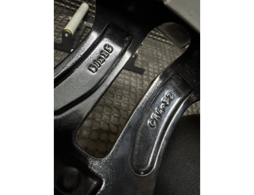 ДИСКИ БУ SMART A4534018600 R15 5.5J PCD 4X100 ET42 DIA60.1 BKF