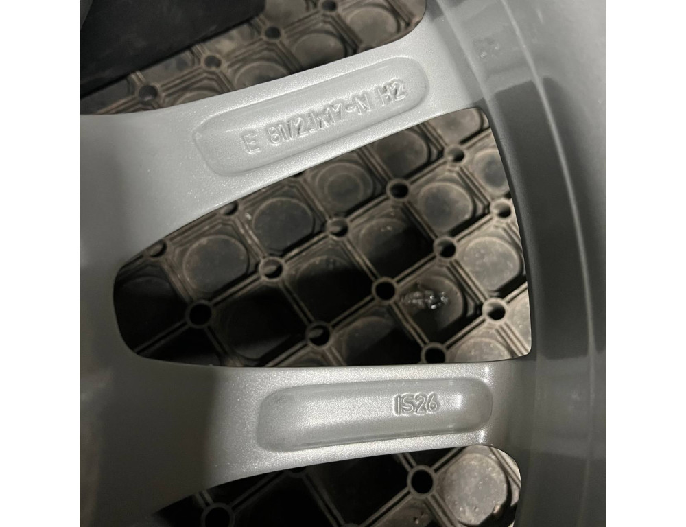 ДИСКИ ДЕМО BMW 6879184 R17 8.5J PCD 5X112 ET26 DIA66.6 S