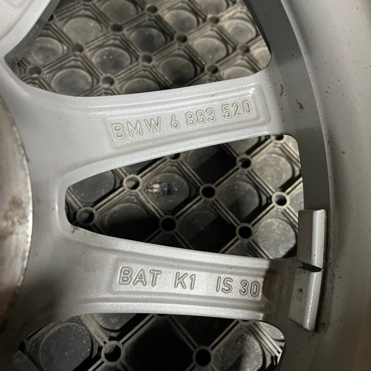 ДИСКИ ДЕМО BMW 6883520 R17 7.5J PCD 5X112 ET30 DIA66.6 S