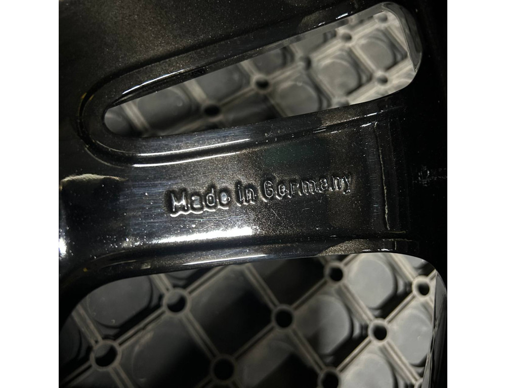ДИСКИ ДЕМО* MERCEDES A2054012802 R18 7.5J PCD 5X112 ET44 DIA66.6 BKF