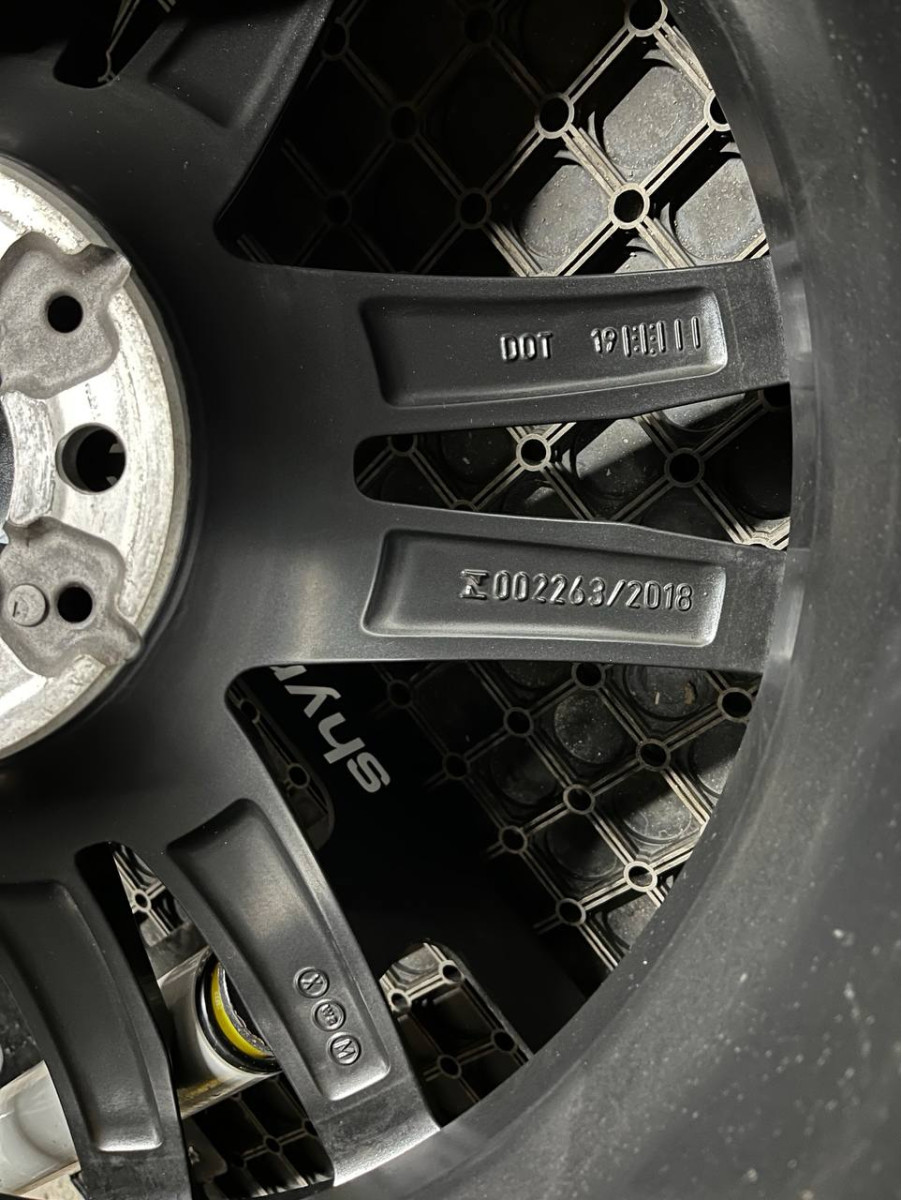 ДИСКИ ДЕМО BMW M 8059724 R20 9.5J PCD 5X112 ET39 DIA66.6 GR