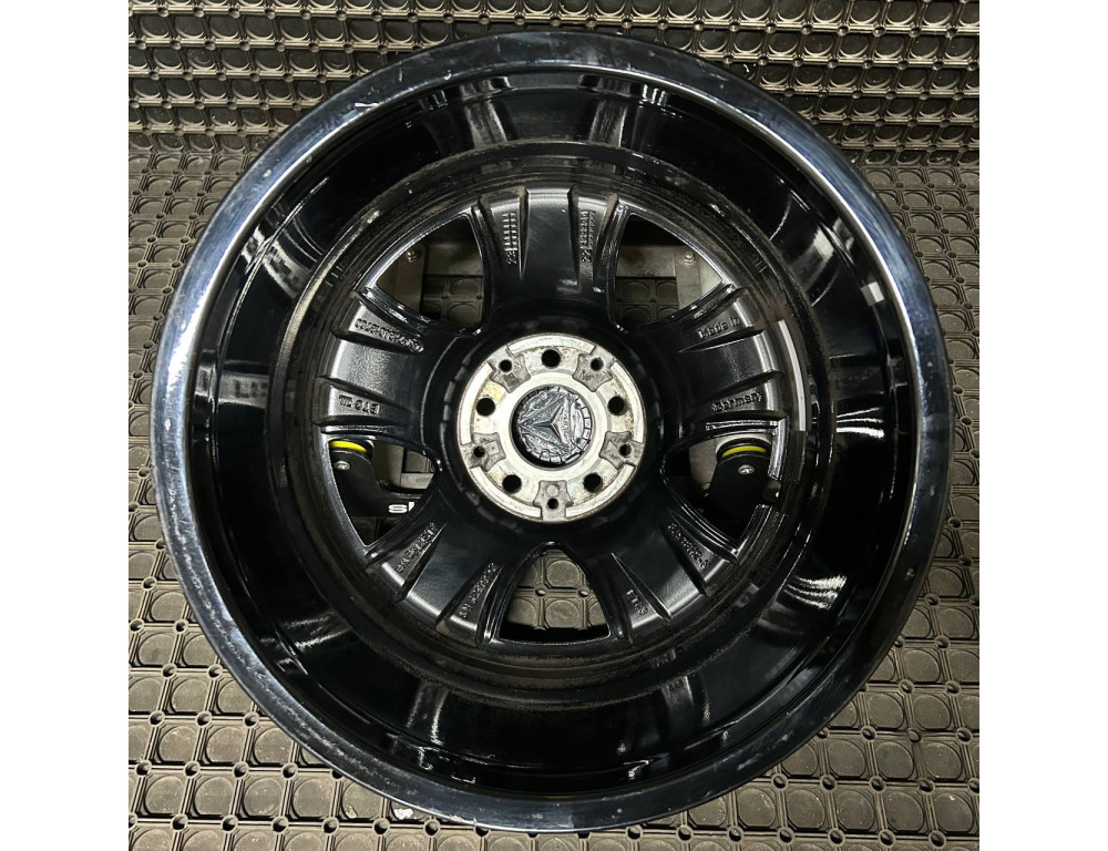 ДИСКИ ДЕМО* MERCEDES A2134013700 R18 8J PCD 5X112 ET43 DIA66.6 BKF