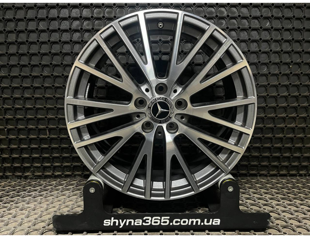ДИСКИ ДЕМО* MERCEDES A1774010600 R18 7.5J PCD 5X112 ET49 DIA66.6 GMF